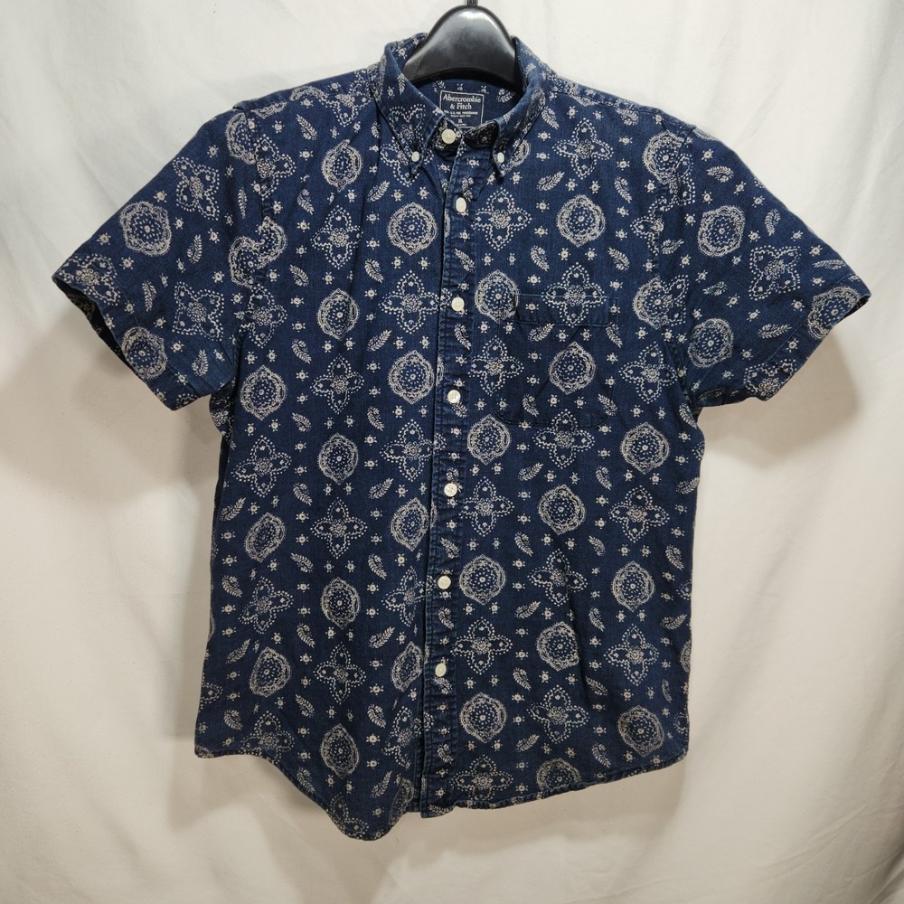 Abercrombie & Fitch Mens Short Sleeve Size XL Paisley Navy Blue